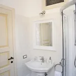 30 Bed and Breakfast 4*