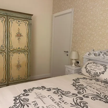 Bed and Breakfast 30