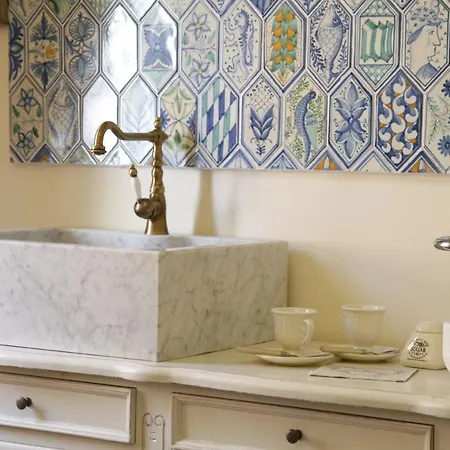 30 Frühstückspension 4*