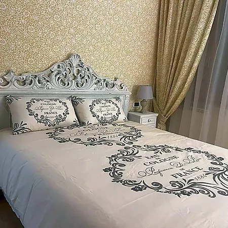 30 Bed and breakfast 4*