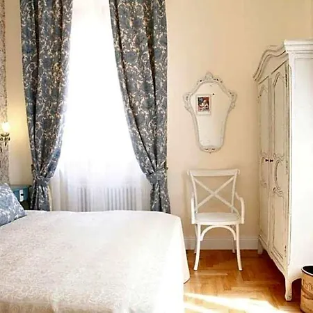 Bed & Breakfast 30