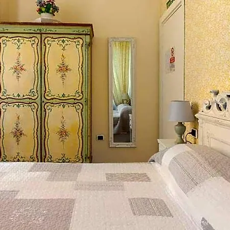 Bed & Breakfast 30 4*